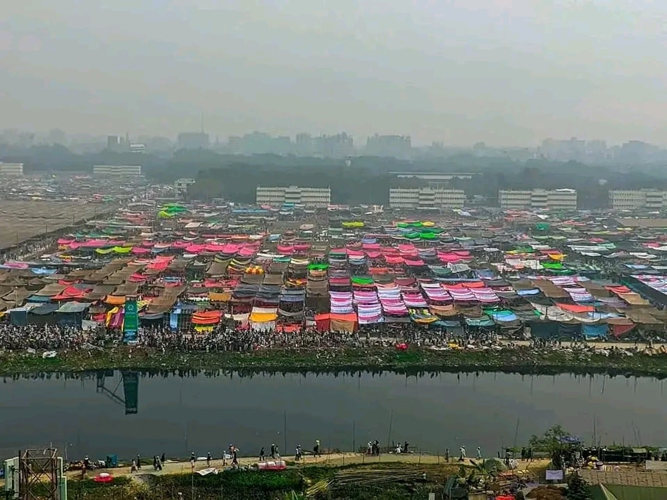 ইজতেমার মাঠে ধর্মপ্রাণ মুসল্লিদের ঢল: বয়ান শুরু সন্ধ্যায়
