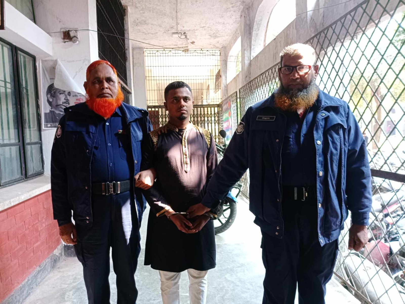 রাজবাড়ীতে স্ত্রী হত্যার দায়ে স্বামীর যাবজ্জীবন কারাদণ্ড