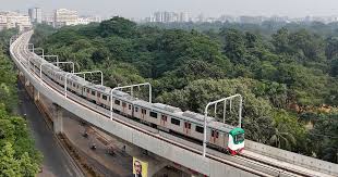ঘুরলো মেট্রোর চাকা, যাত্রীরা আটকা ২ ঘণ্টা