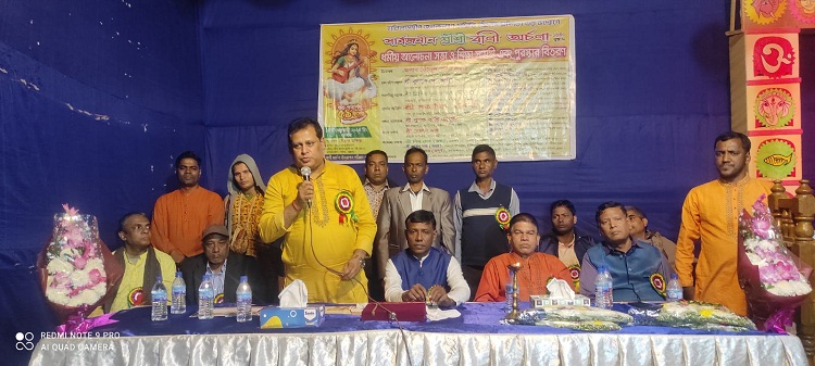 কর্মমূখী ও অস্বচ্ছল নারীদের মাঝে সেলাই মেশিন বিতরণ গোপালগঞ্জে