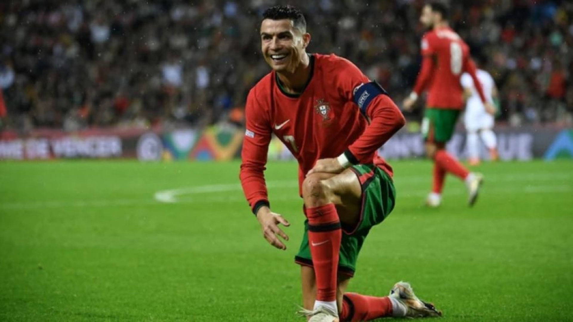 জোড়া গোলে রোনাল্ডোর রেকর্ড