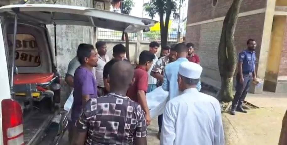 ফেনীতে একদিনে গৃহবধূ ও যুবকের মর’দেহ উদ্ধার