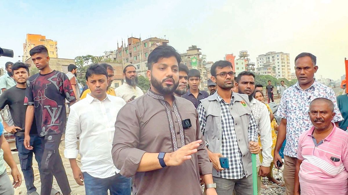 ইশরাকের ঘটনা নেতাদের জন্য সতর্কবার্তা