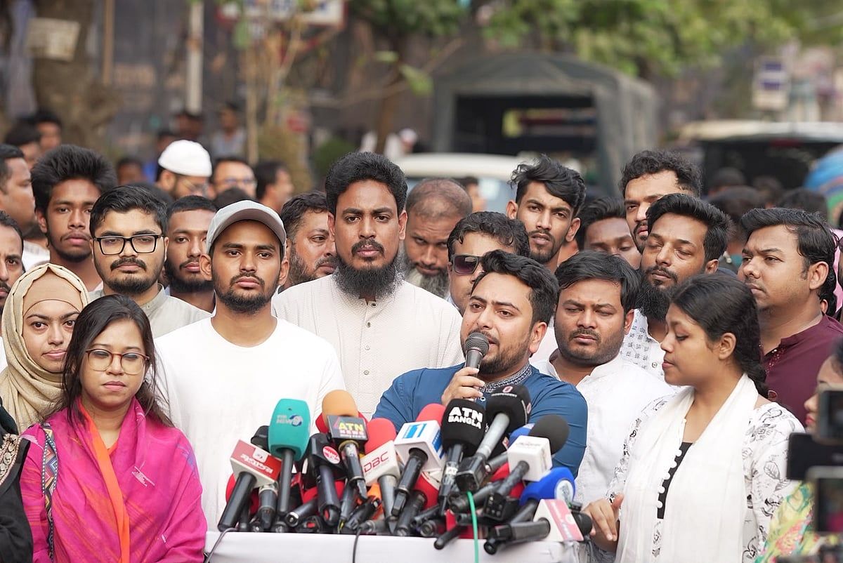 তারেক রহমানের ভালোর জন্যই আমরা সংবিধান সংস্কার পরিষদ চাইছি: নাহিদ ইসলাম