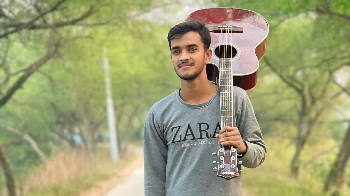 হোগলাবুনিয়া থেকে উত্তর আমেরিকার তাসভির…
