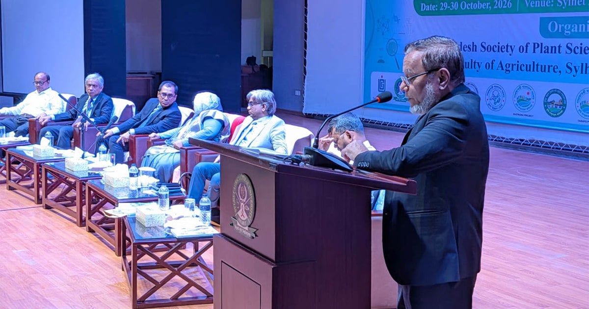 সোরিয়াসিস ছোঁয়াচে রোগ নয়, চিকিৎসার মাধ্যমে নিয়ন্ত্রণে রাখা সম্ভব