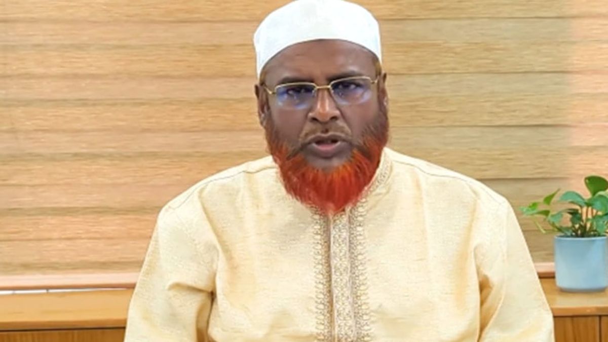 আমার দেশ ছেঁড়া সংবাদপত্রের স্বাধীনতার ওপর নগ্ন হস্তক্ষেপ